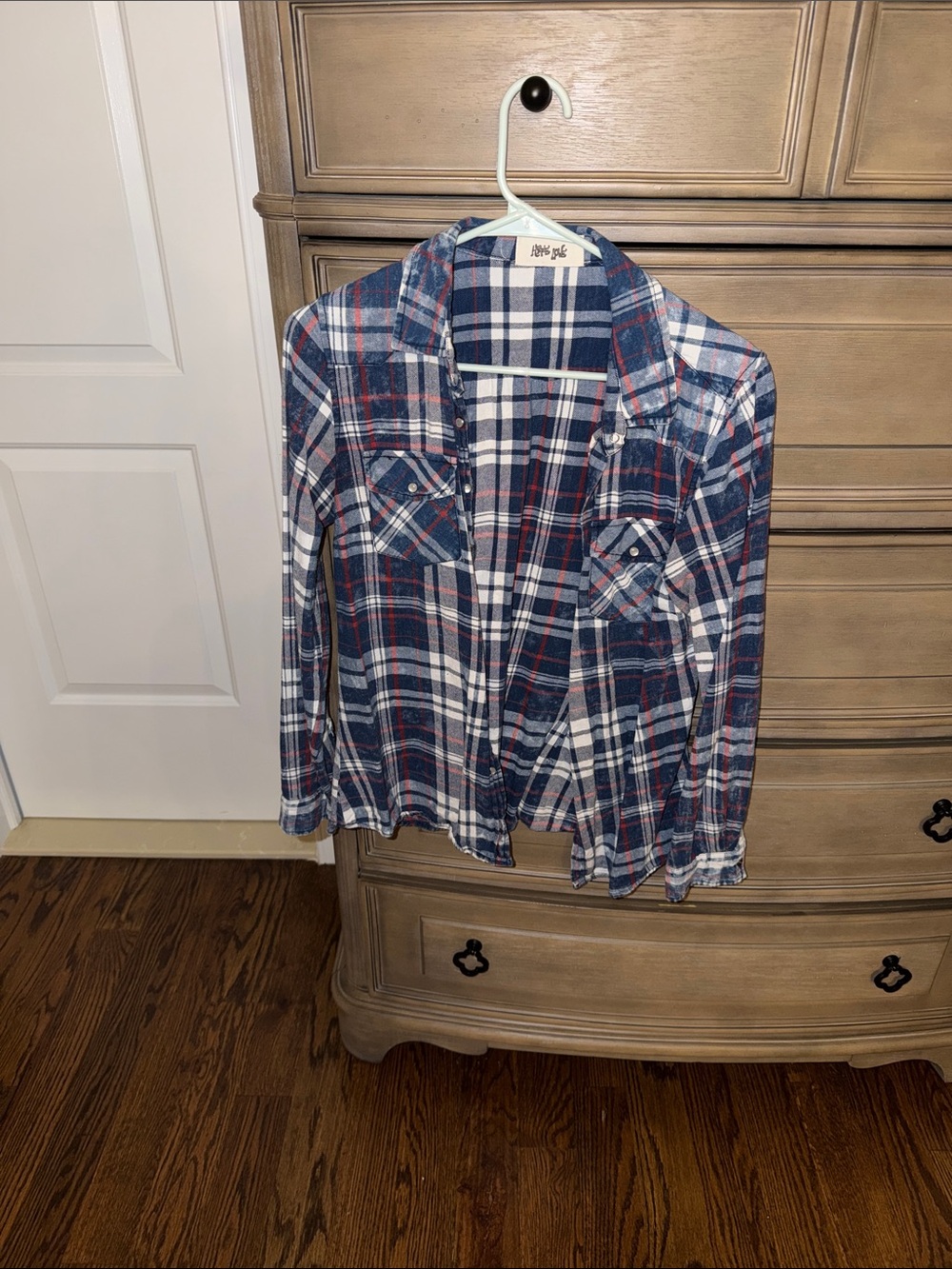 Women’s Blue Plaid Button-Down Shirt - Soft Flannel
